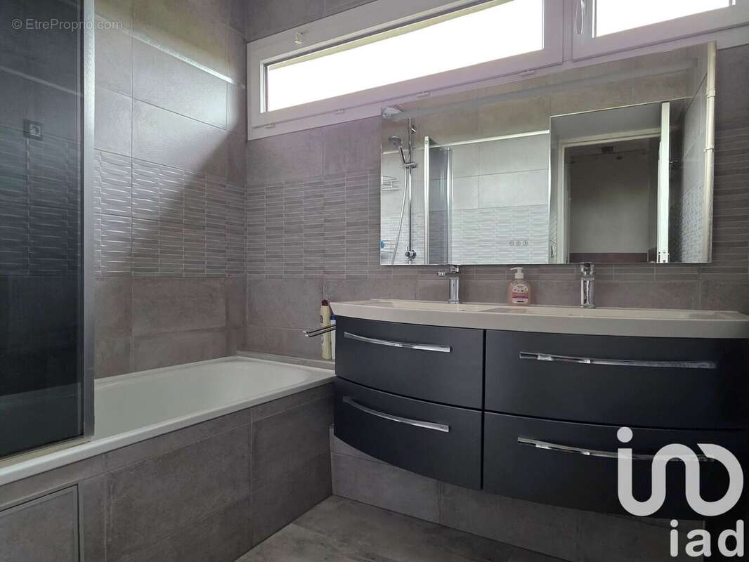 Photo 8 - Appartement à TREMBLAY-EN-FRANCE