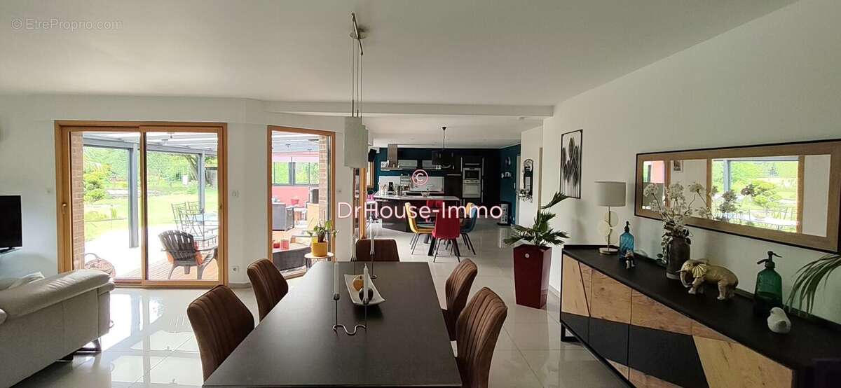 Maison 277 m² à Saint-Amand-Les-Eaux  - photo 16