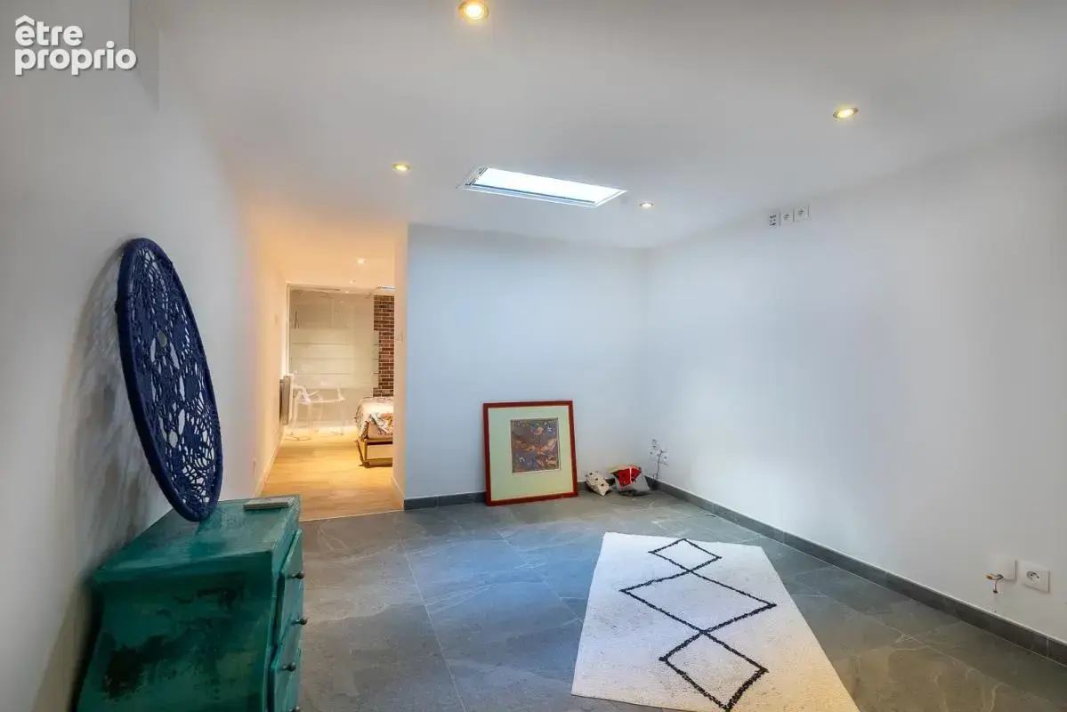 Maison de ville avec terrasse privative de 25 m² + garage – mâcon - photo 11