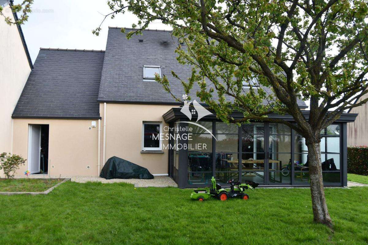 Maison à LANVALLAY
