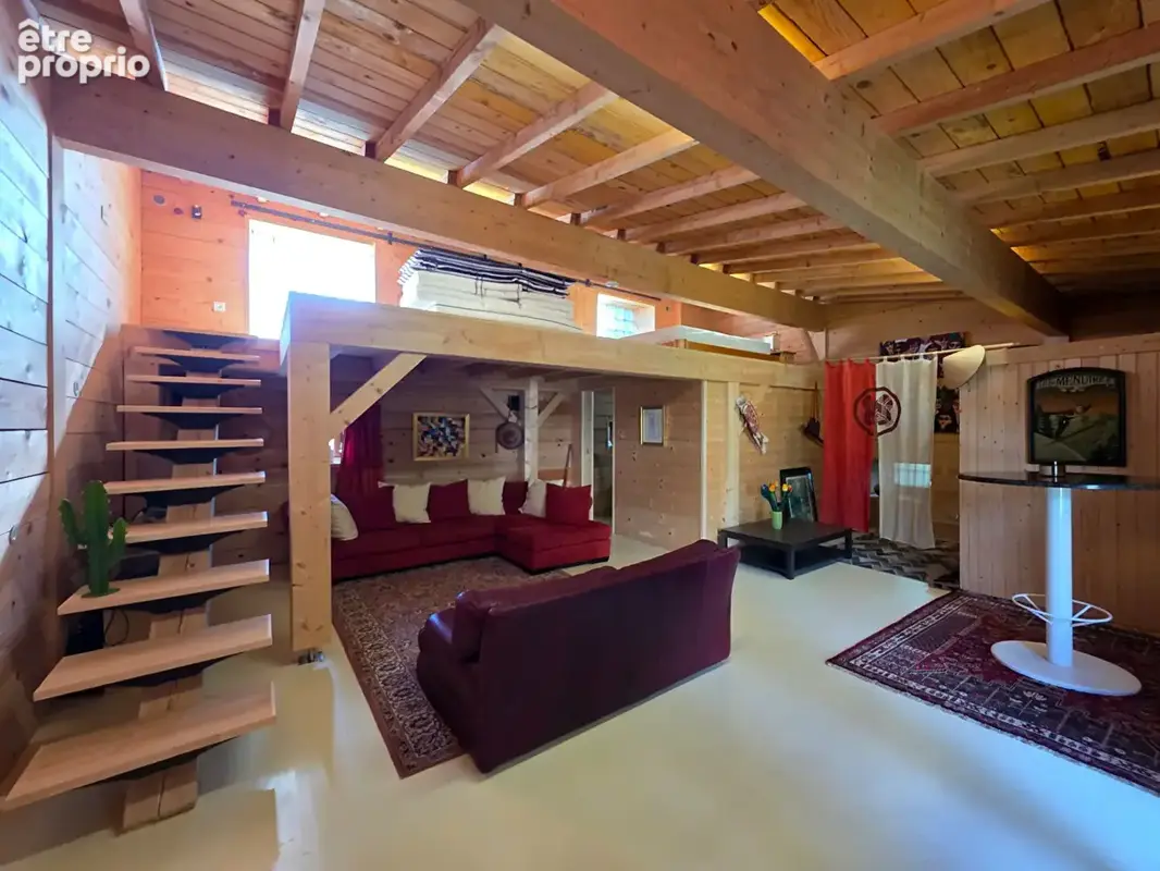 A 2 H 05 MN DE PARIS  en TGV Magnifique propriété en pierre de 184 m² à Chatuzange le Goubet - 864 000 - photo 17