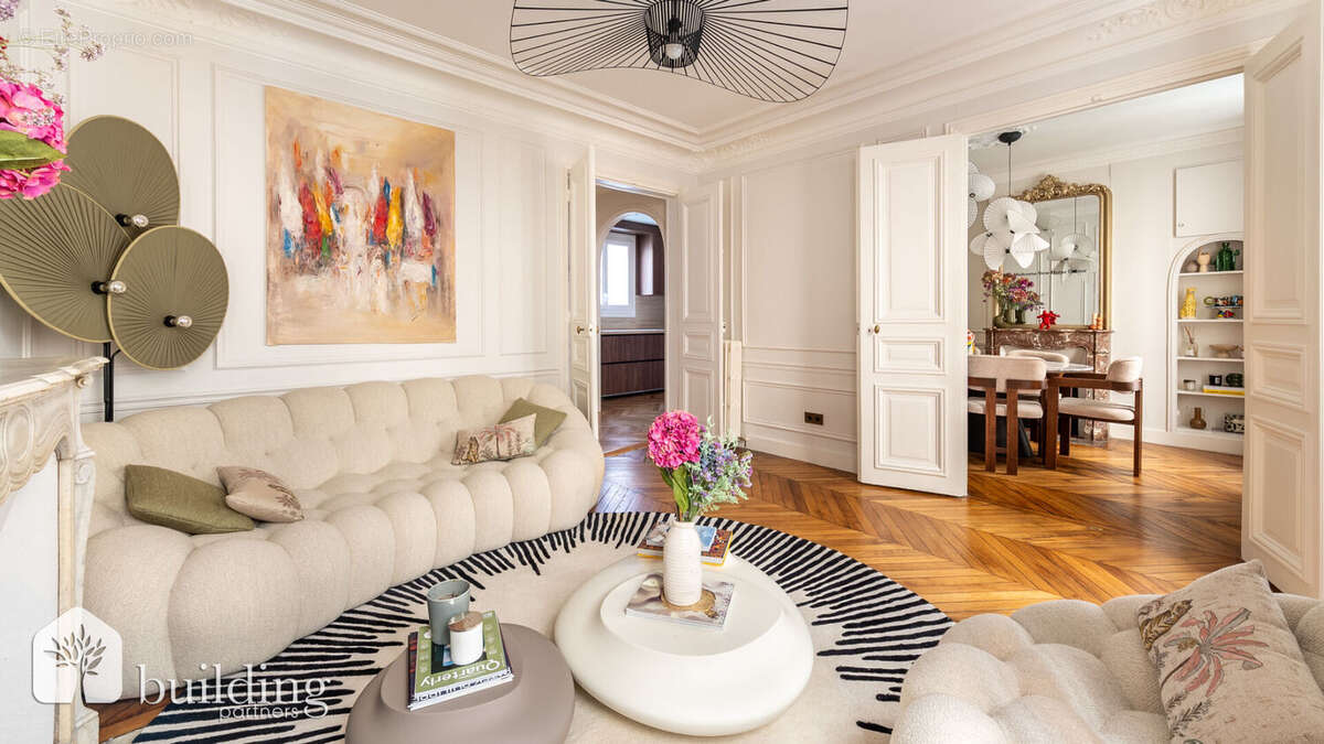 Appartement à PARIS-17E