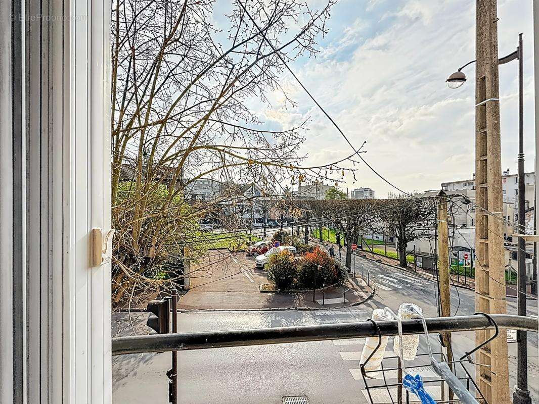 Appartement à RUEIL-MALMAISON