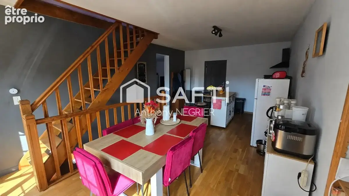 Photo 1 - Maison à SAINT-PIERRE-DU-REGARD