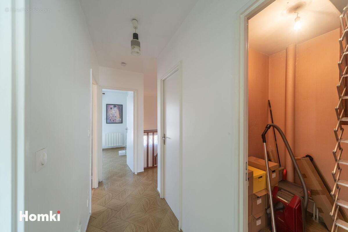 Maison à LA FARLEDE