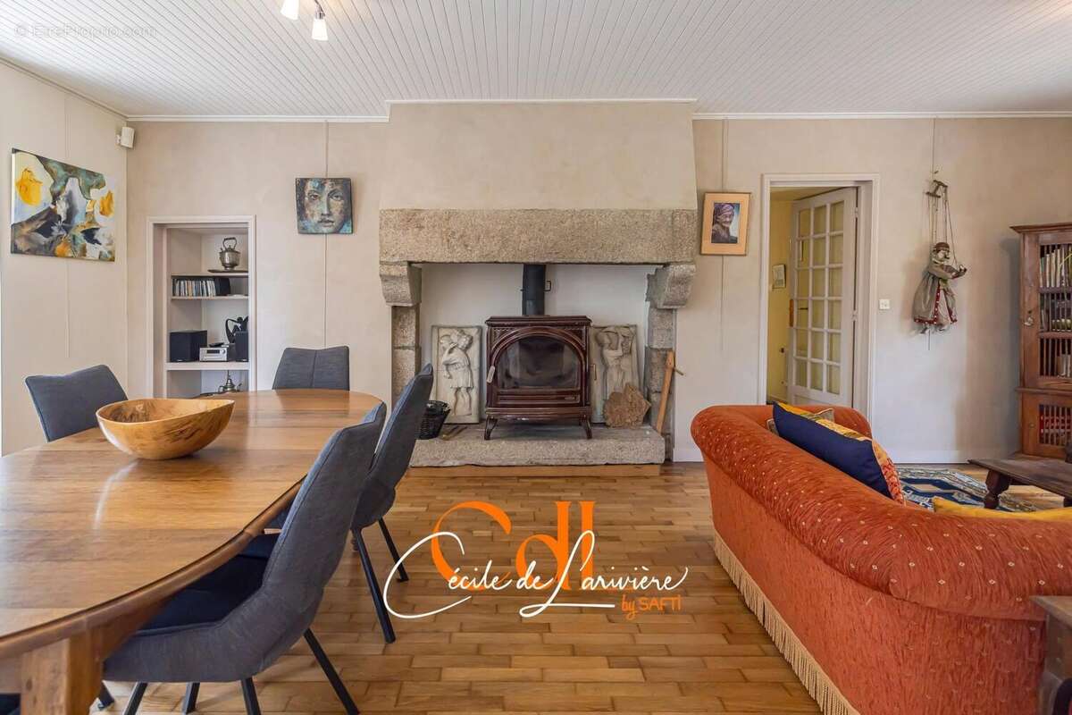 Photo 2 - Maison à LANDIVISIAU