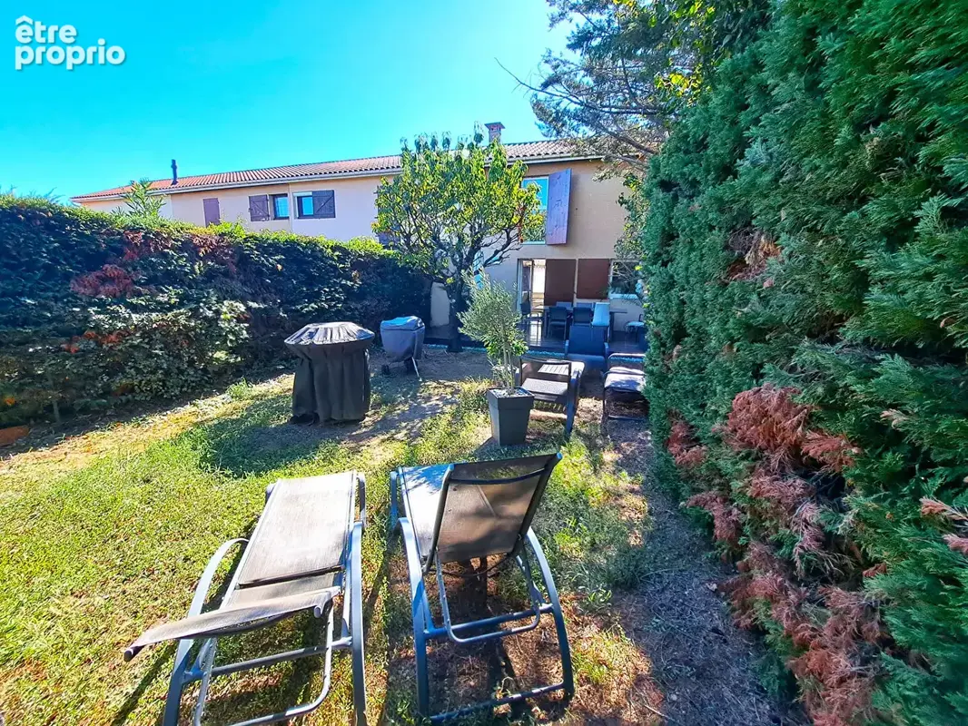Photo Maison à Saint-Genis-Laval au prix de 335 000€