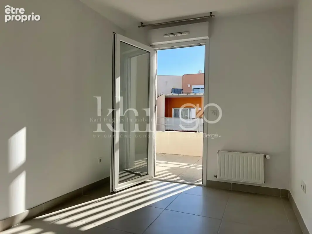 Appartement T3 de 57 m2 à JUVIGNAC (34990) - Terrasse et parking - photo 3
