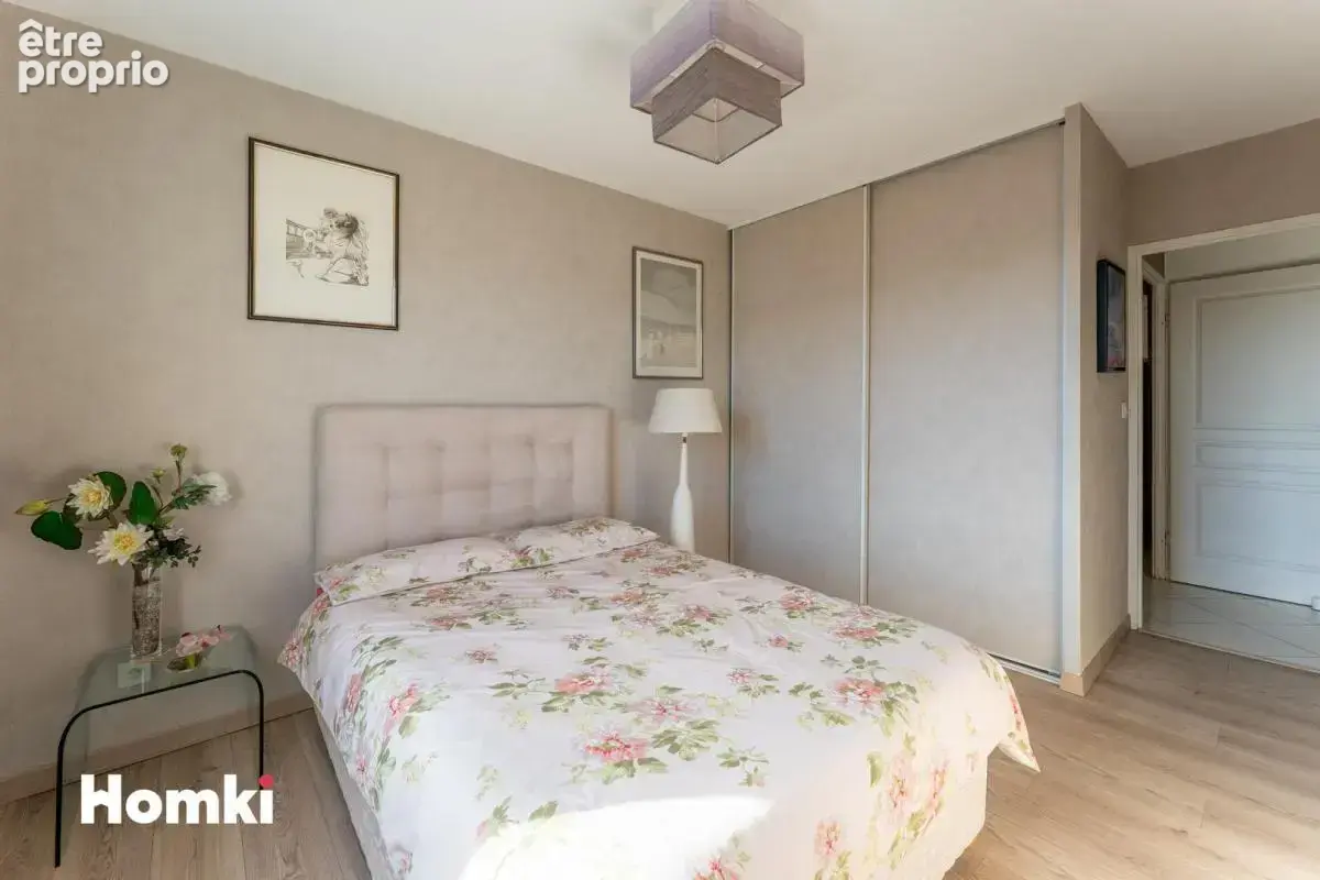 Bordeaux bastide – t3 65 m² – lumineux – parking – cellier - photo 8