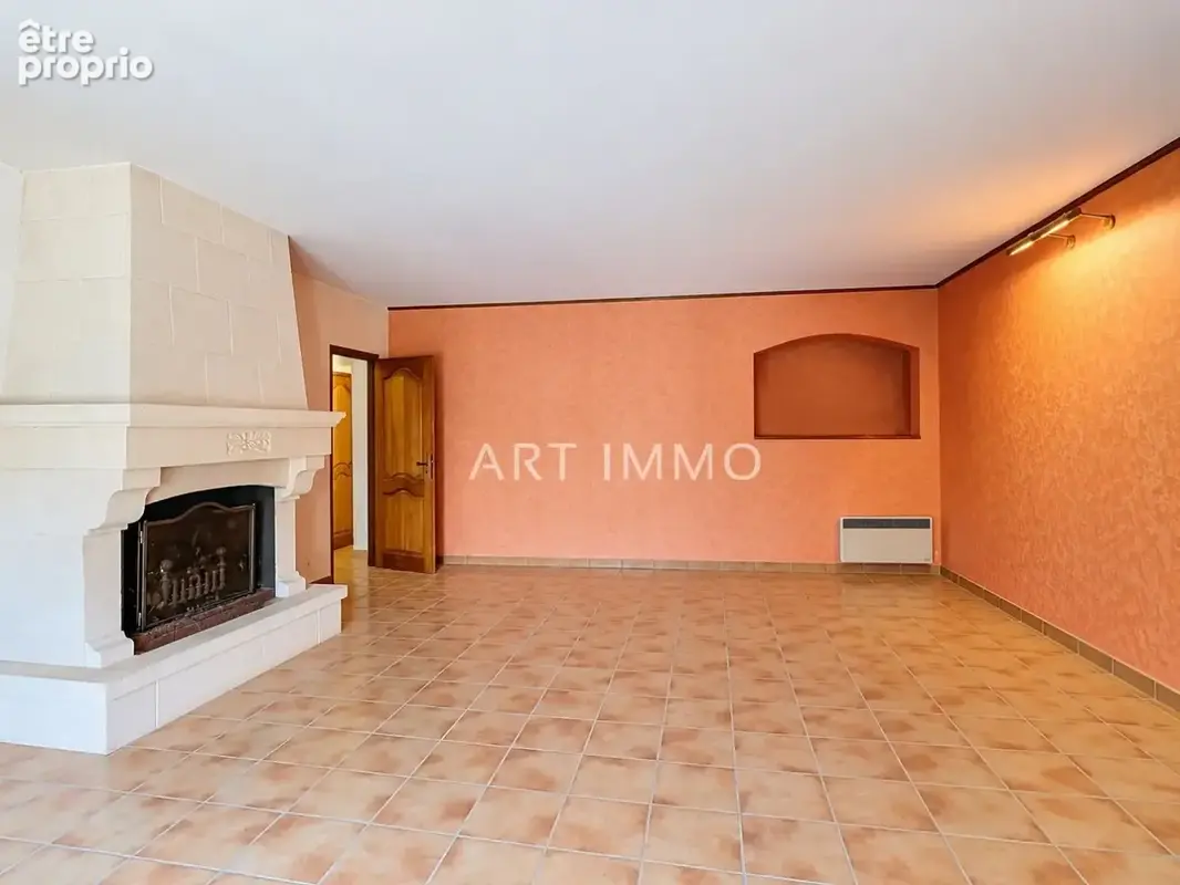 A vendre maison robion avec jardin et garage - photo 6