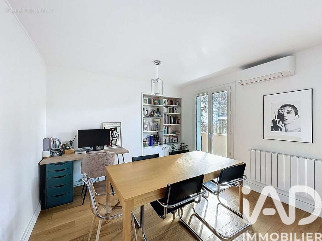 Photo 8 - Appartement à VILLEURBANNE