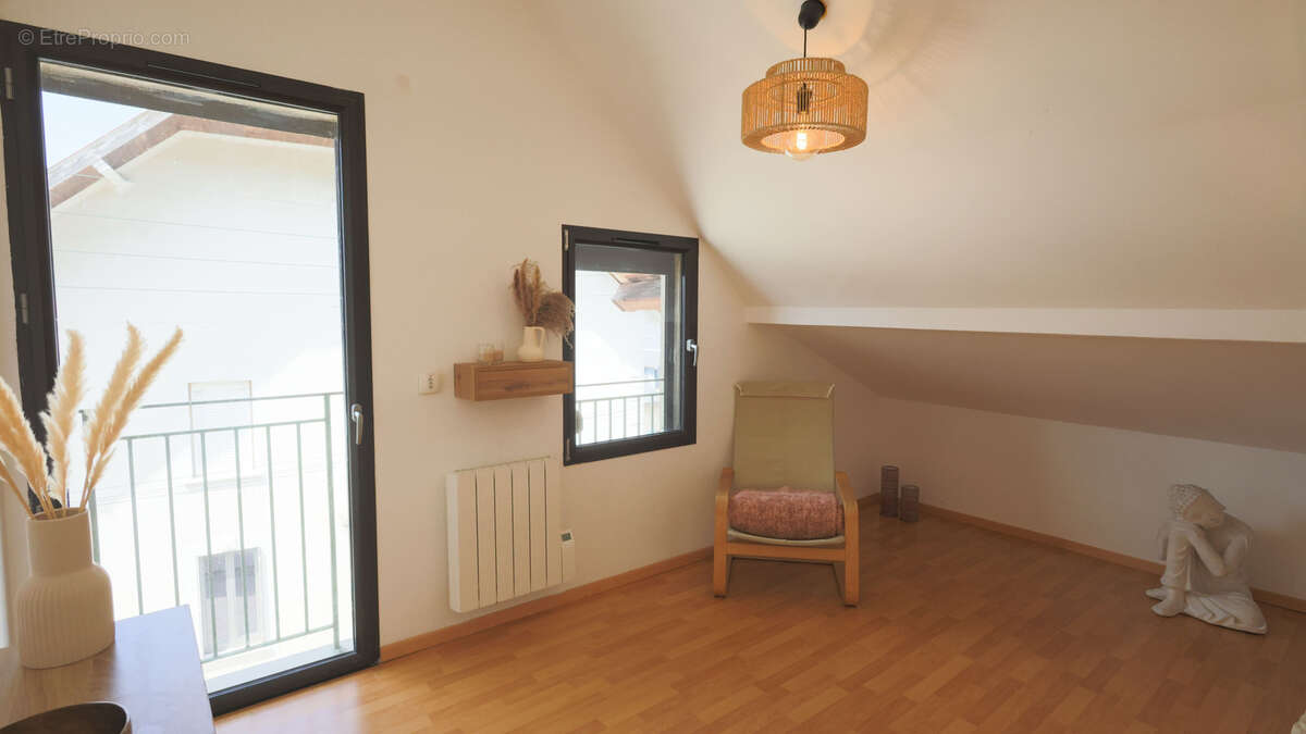 Appartement à GRUFFY