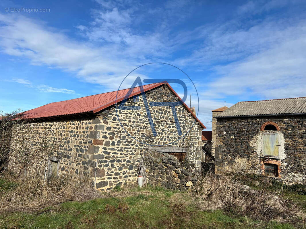 Autre à LUBILHAC