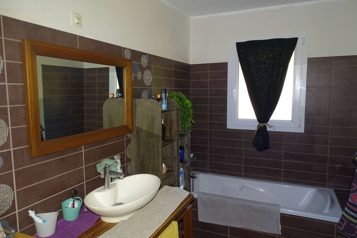 Maison de plain-pied 4 chambres avec garage - photo 10