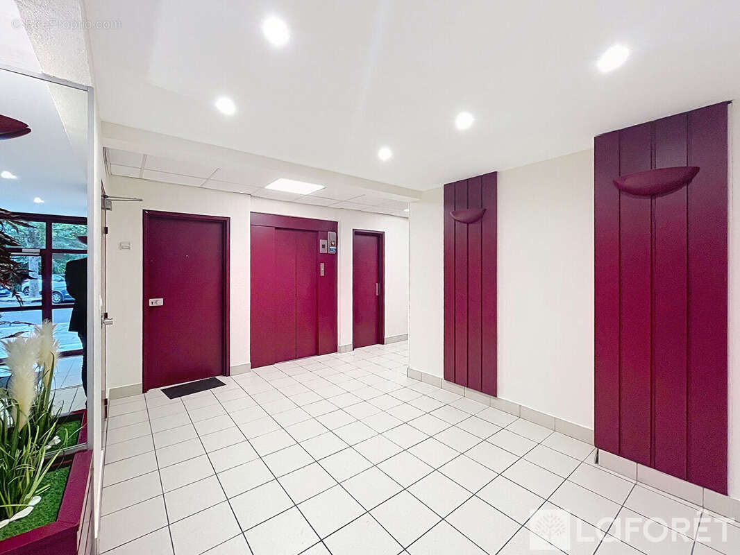 Appartement à SAINT-MICHEL-SUR-ORGE