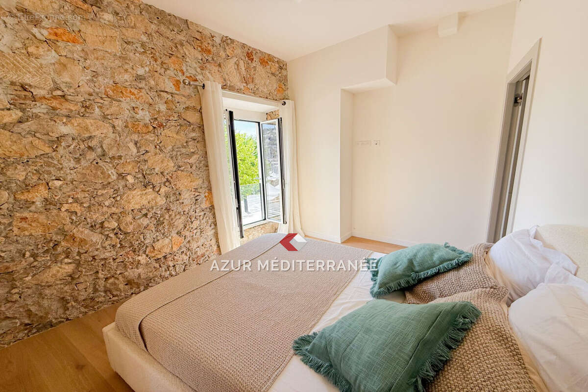 Appartement à VILLEFRANCHE-SUR-MER