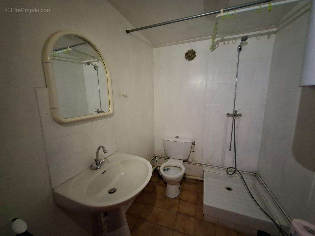 Maison à MONTIGNY-LENGRAIN