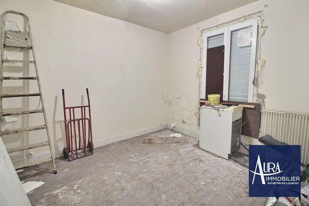 0_0004 - Maison à LES LILAS