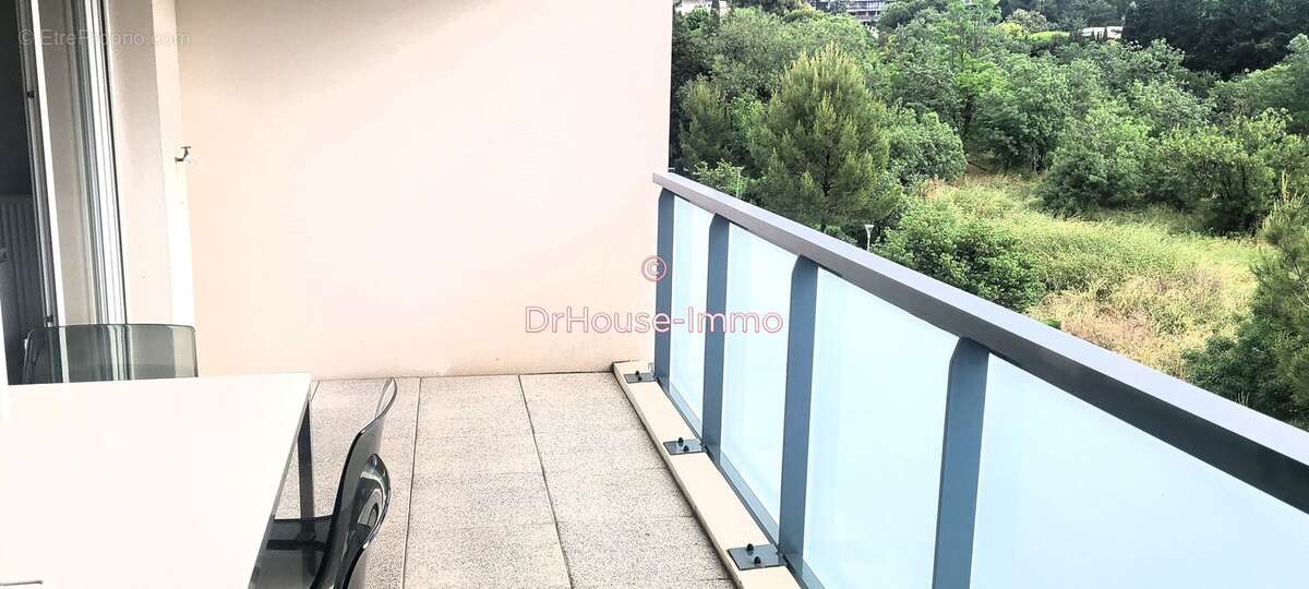 Appartement à MARSEILLE-12E