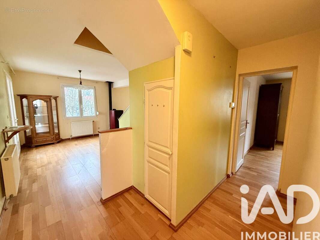 Photo 2 - Maison à ETAMPES-SUR-MARNE