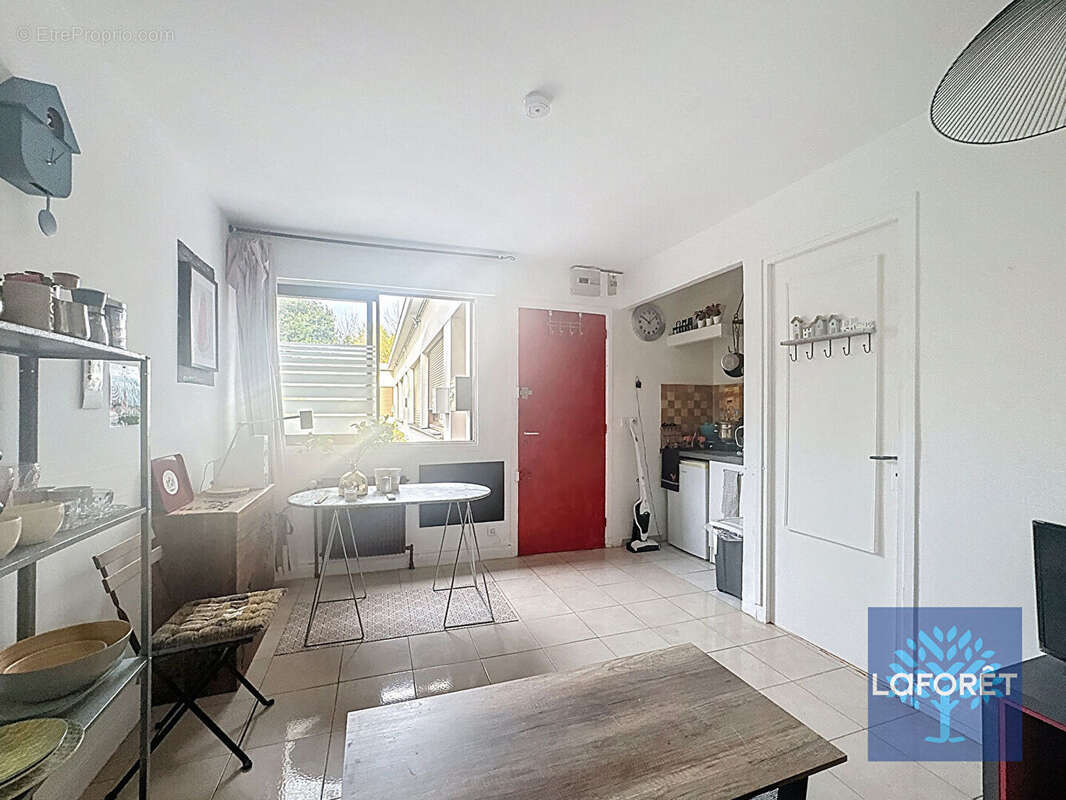 Appartement à CHILLY-MAZARIN