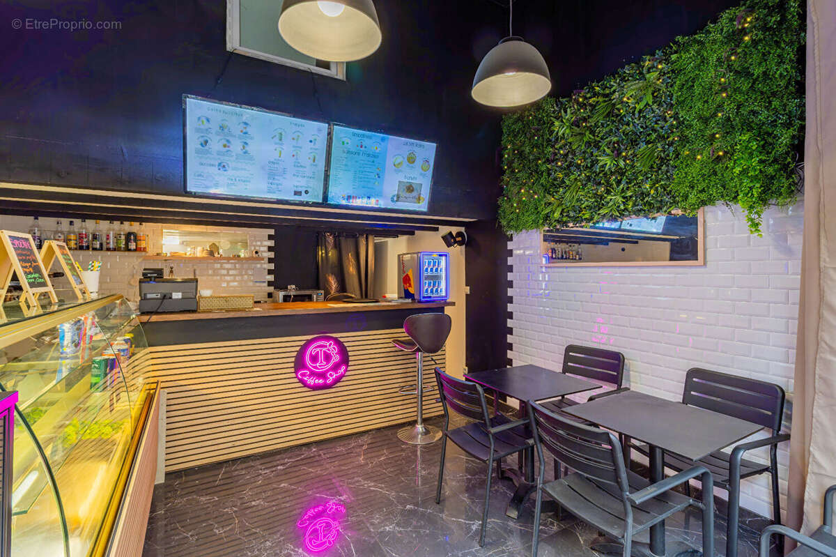 Commerce à MARSEILLE-1E