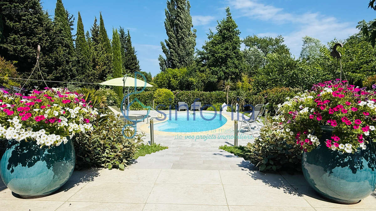 Vente maison coup de coeur située à seulement 4 km de la cité ducale d'Uzès. - photo 5
