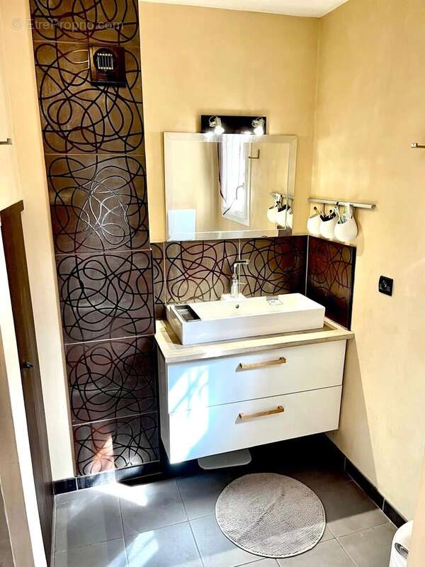 Maison à LA PENNE-SUR-HUVEAUNE