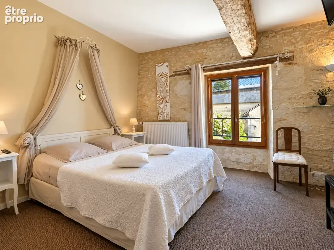 Propriete de caractere avec chambres d hotes et gite - photo 13