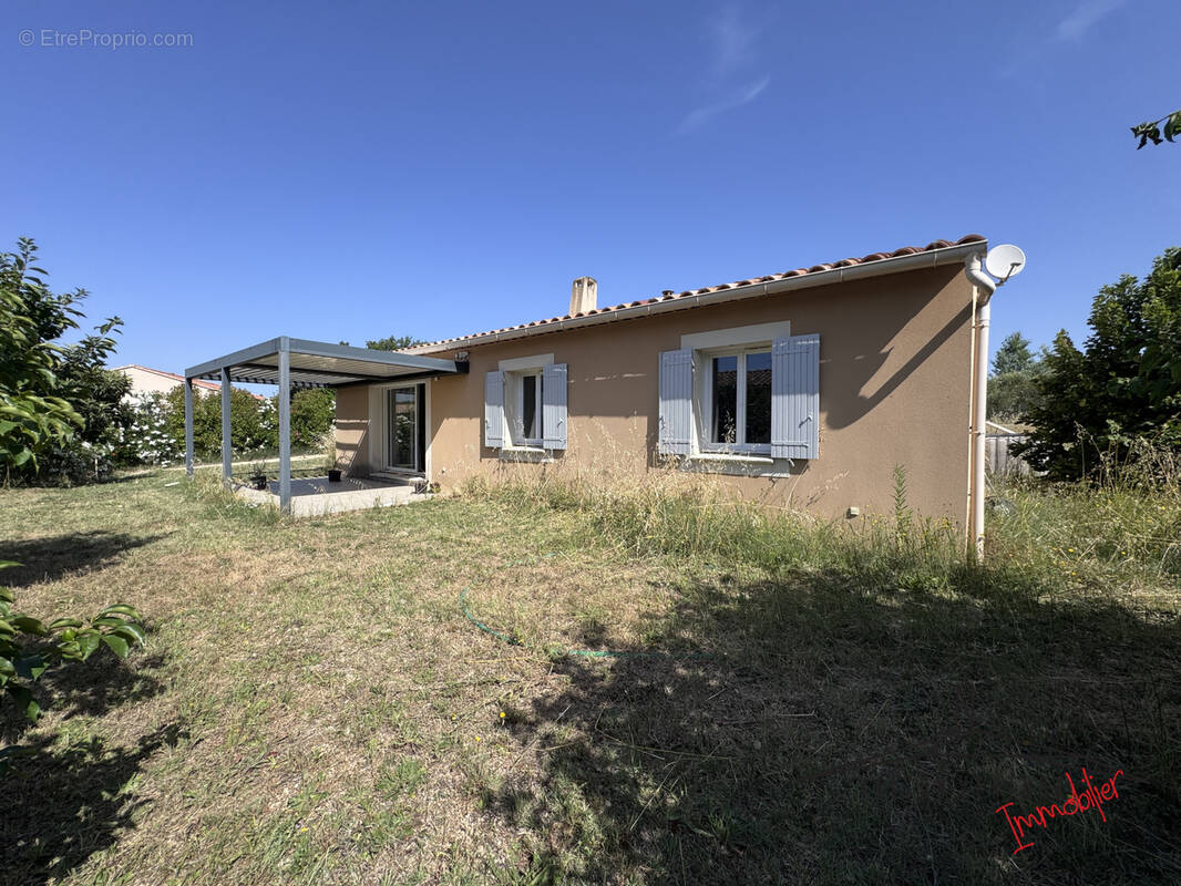Maison à VAISON-LA-ROMAINE