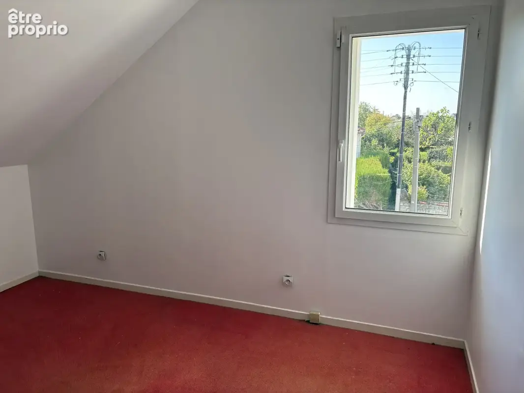 A saisir proche centre et leclerc maison sur sous-sol de 188 m2 6 chambres bon etat terrain 700 m2 - photo 15