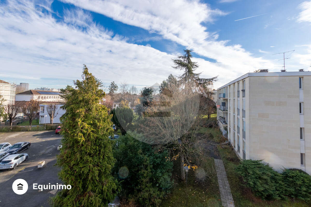Appartement à RUEIL-MALMAISON