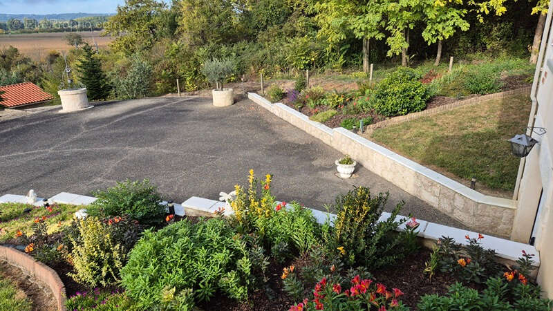 Maison à PORT-SAINTE-MARIE