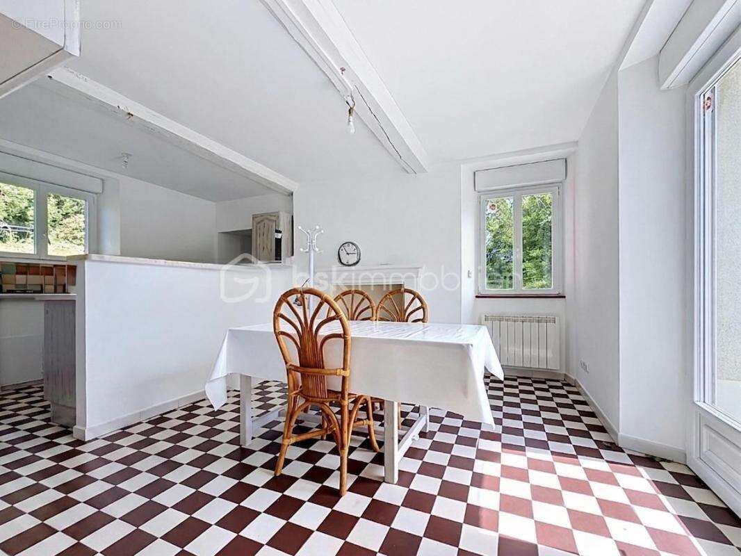 Maison à SAINT-GERMAIN-D'ELLE