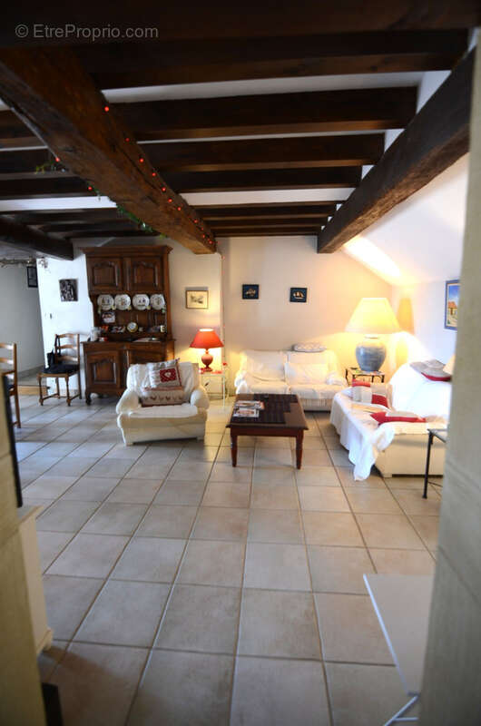 Maison à L'HOPITAL-LE-MERCIER