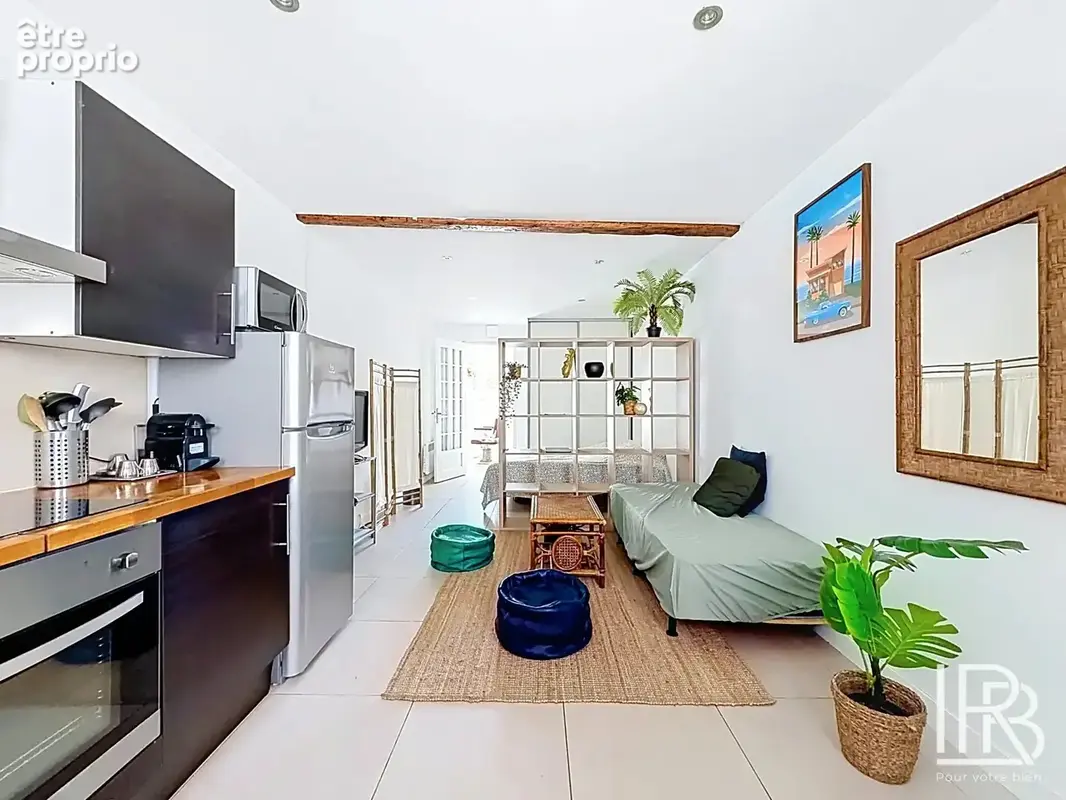 Appartement à MARSEILLE-6E