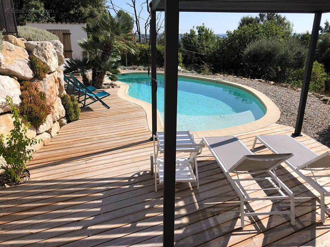 Maison à LORGUES