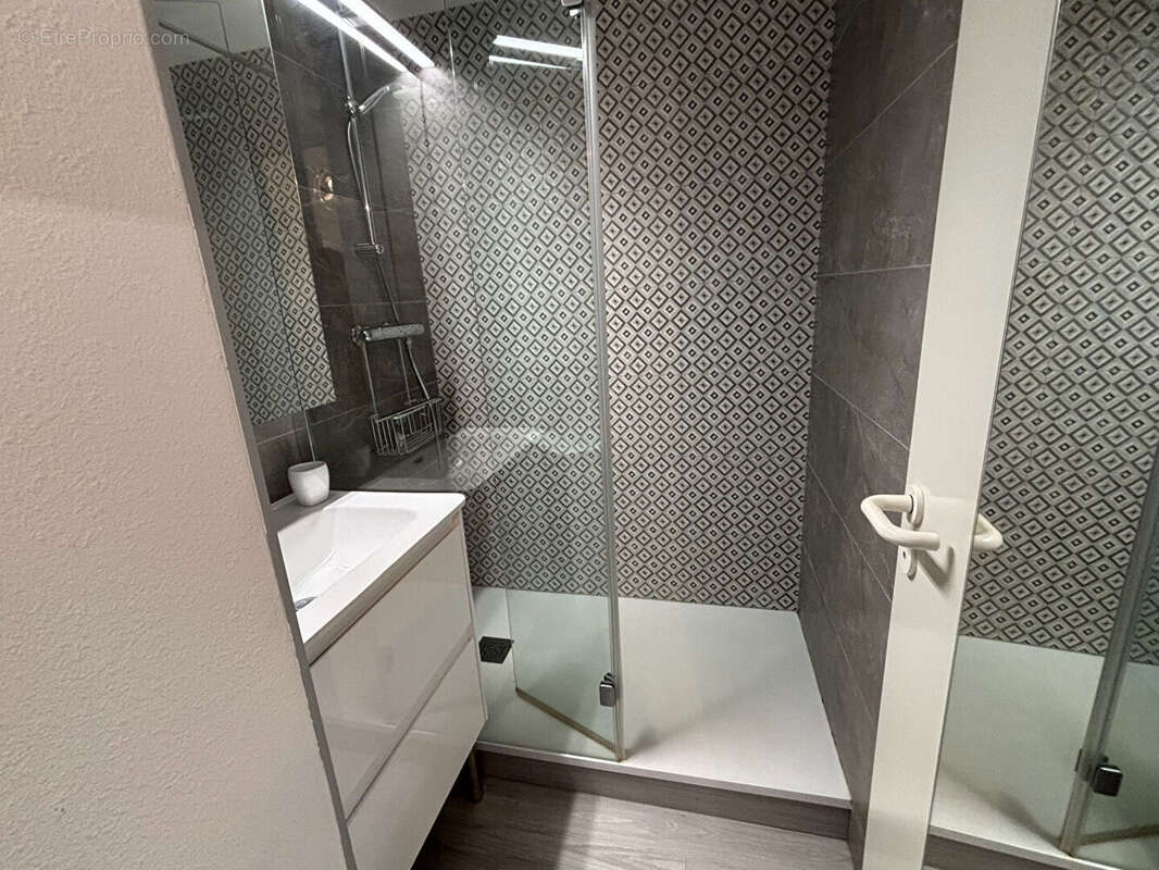 Appartement à VAUX-SUR-MER