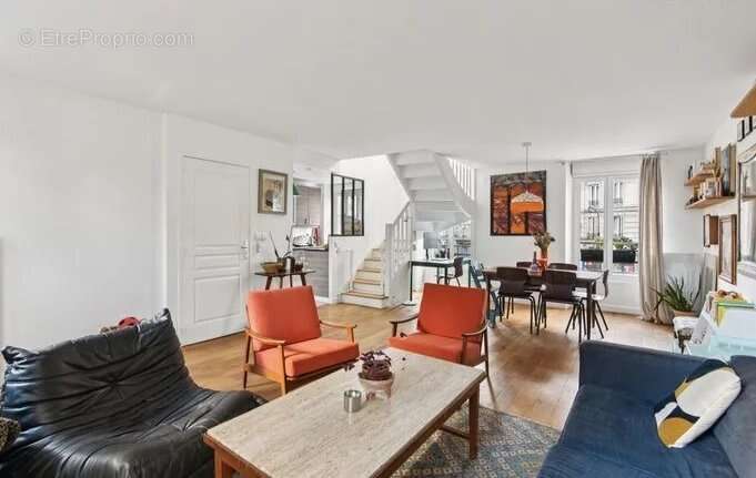Appartement à PARIS-19E