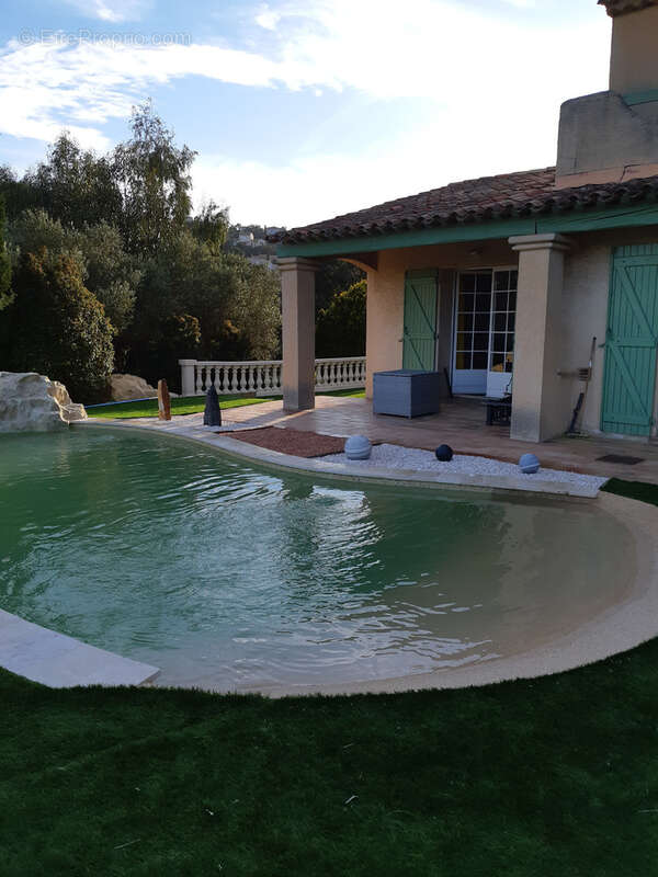Maison à vendre 4 pièces LES ISSAMBRES (83) - photo 6
