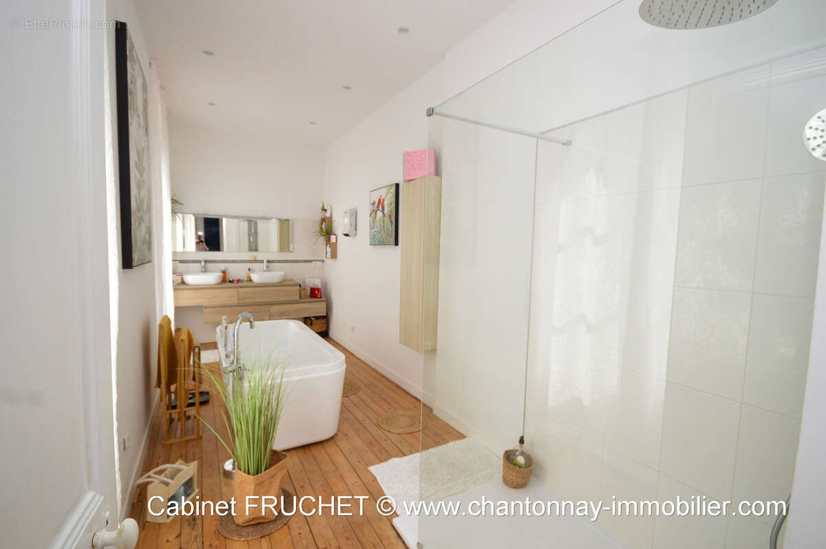 Maison à CHANTONNAY