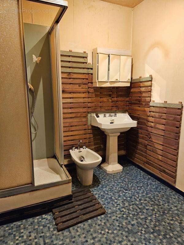 Maison à SAINT-LEONARD-DES-BOIS