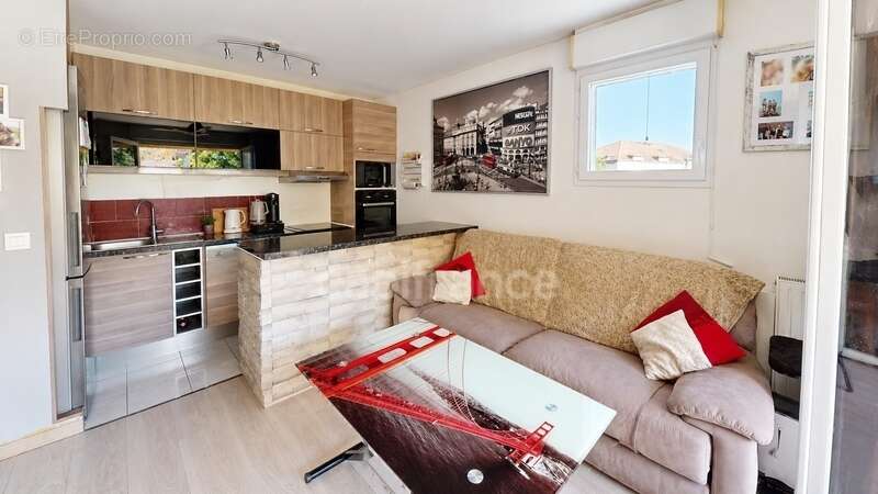 Appartement à LIEUSAINT