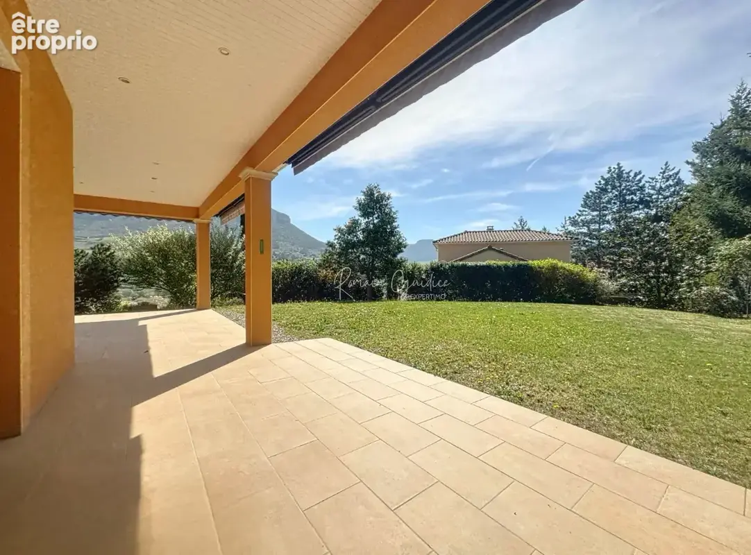 Villa f5 148 m2 avec ascenseur sur terrain de 1014 m2 - photo 5