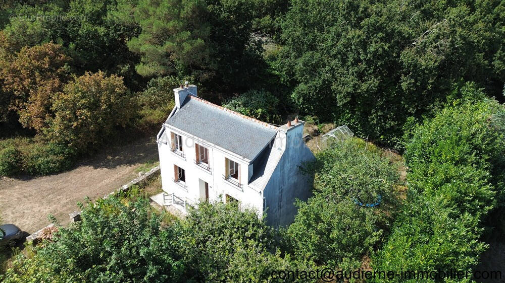 Maison à PLOUHINEC