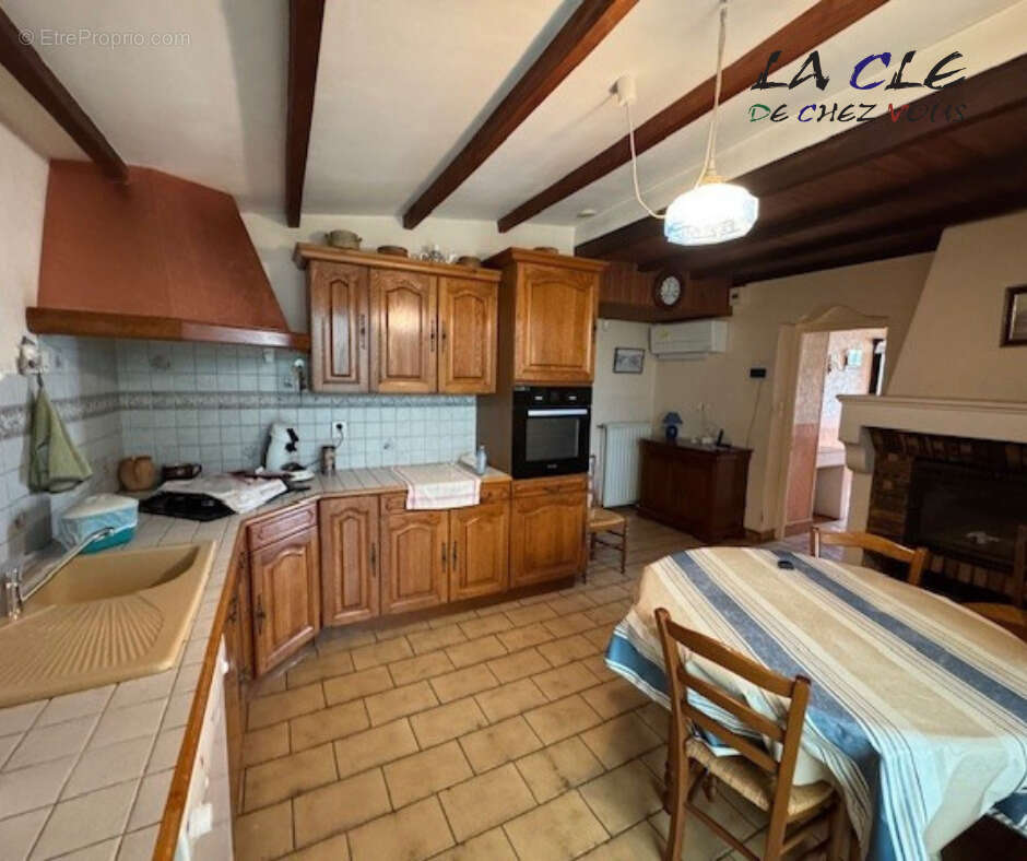 Maison à SAINT-POMPAIN