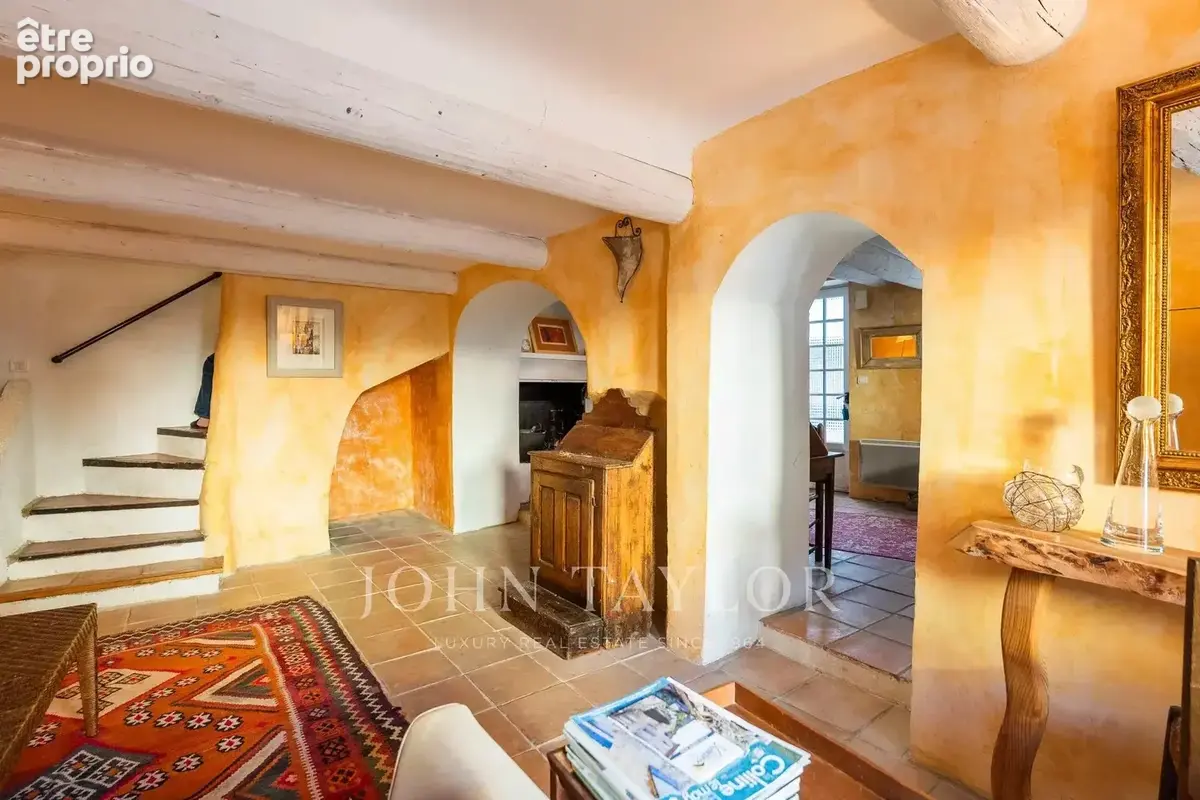 Charmante maison de village du 19ème à vendre à Ventabren avec vue sur la Sainte Victoire - photo 15