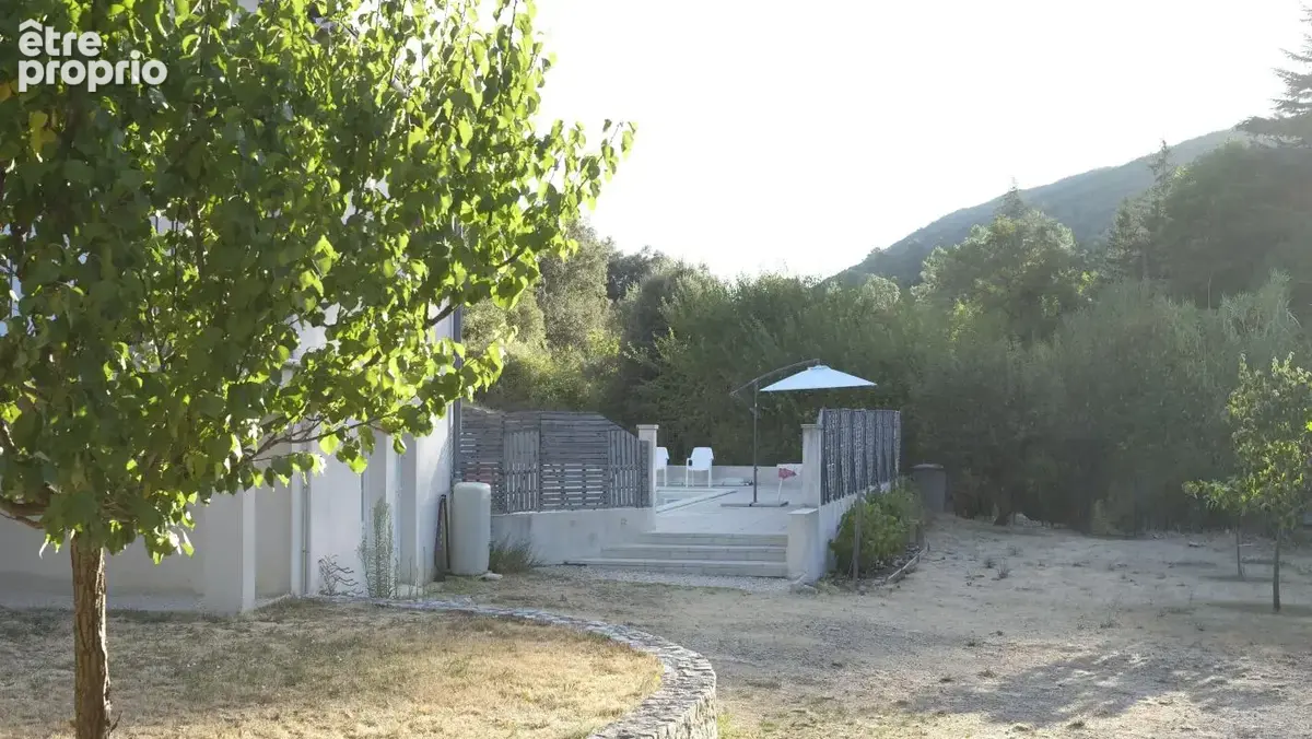 Saint-Jean-du-Pin – Maison ancienne de 100 m² avec piscine sur 2040 m² de terrain, au calme à proximité d’Alès - photo 12