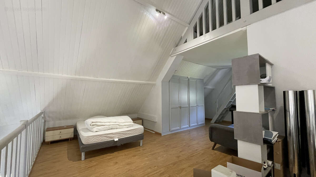 Maison à NOAILLES