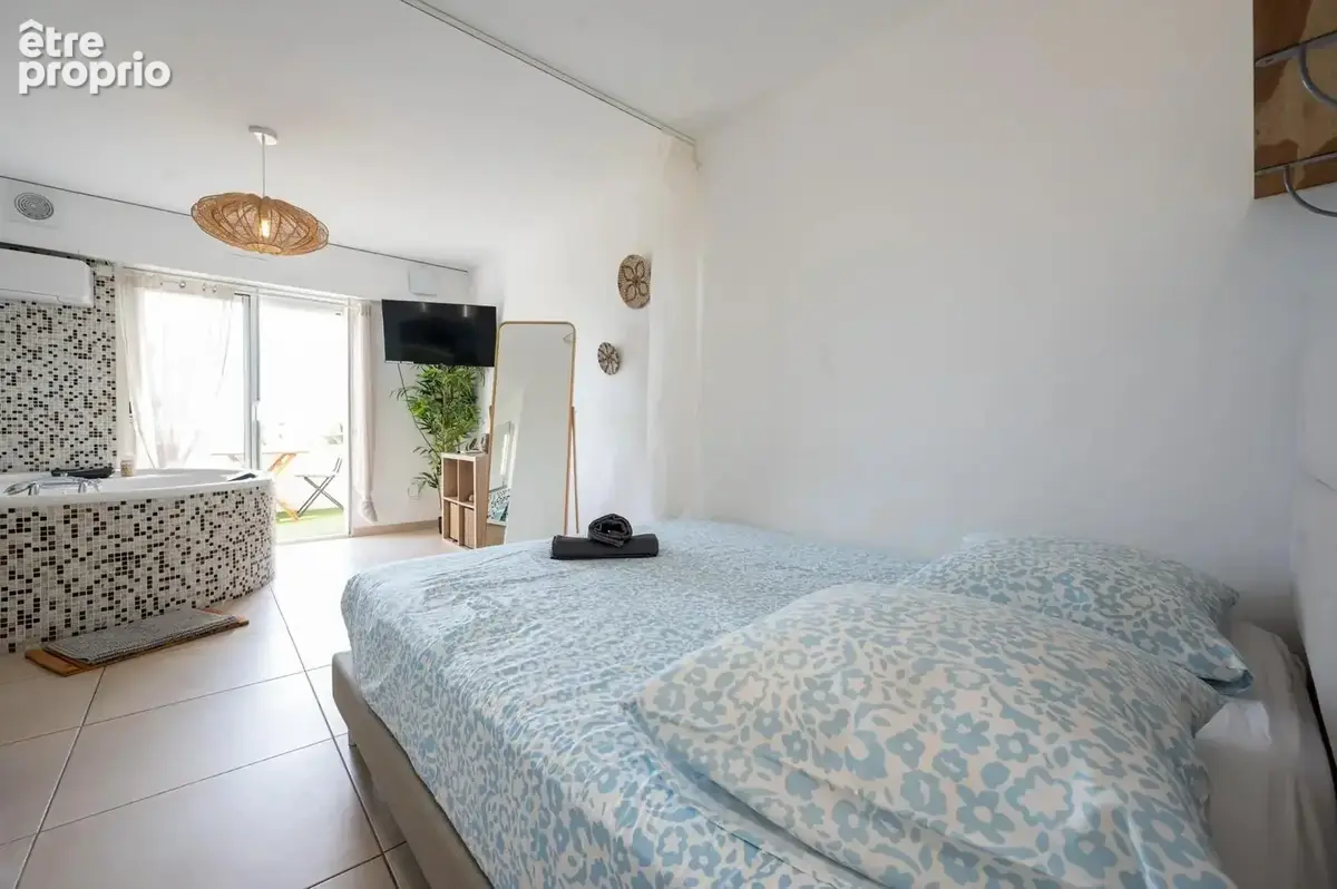 Villefranche-sur-mer – duplex d'exception avec jacuzzi et vue mer panoramique - photo 8
